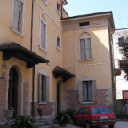 ingresso su via marzolo